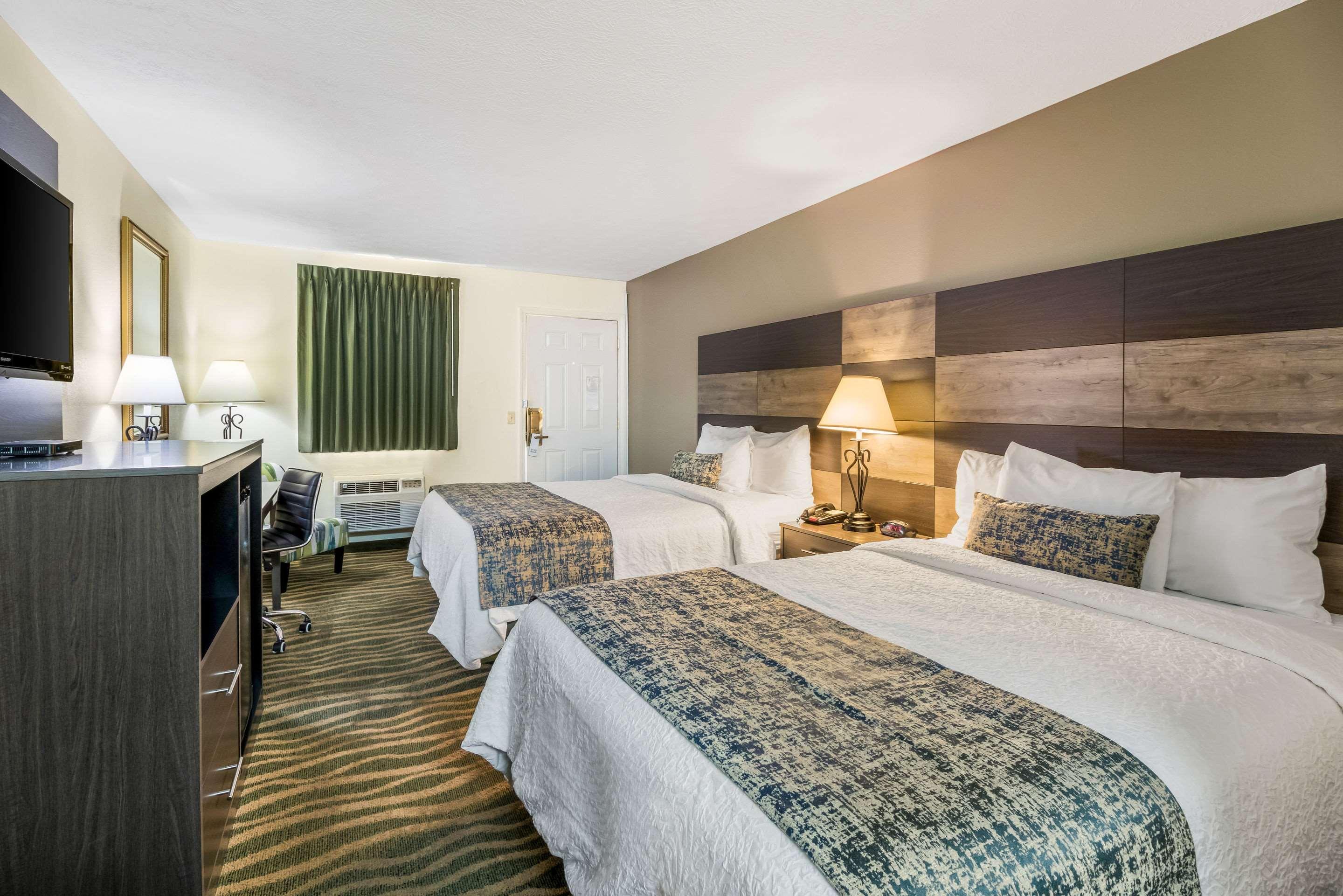 Rodeway Inn Cadiz Dış mekan fotoğraf